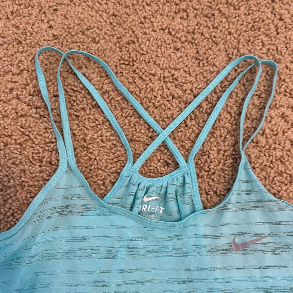 Nike Women’s Tank Top - Size Small - Picture 4 of 6